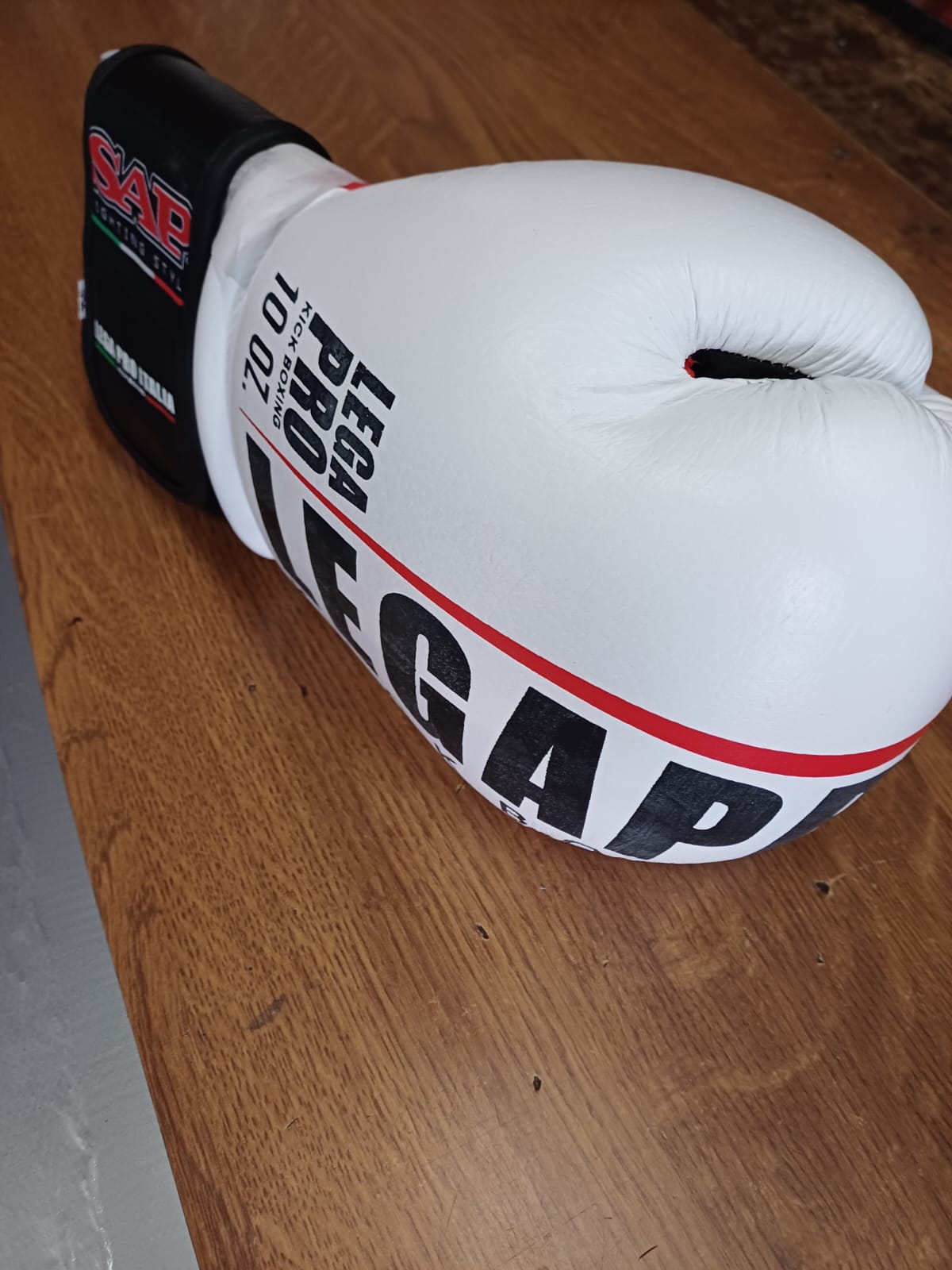 Sap Lega Pro 10oz Kickboxing Gloves