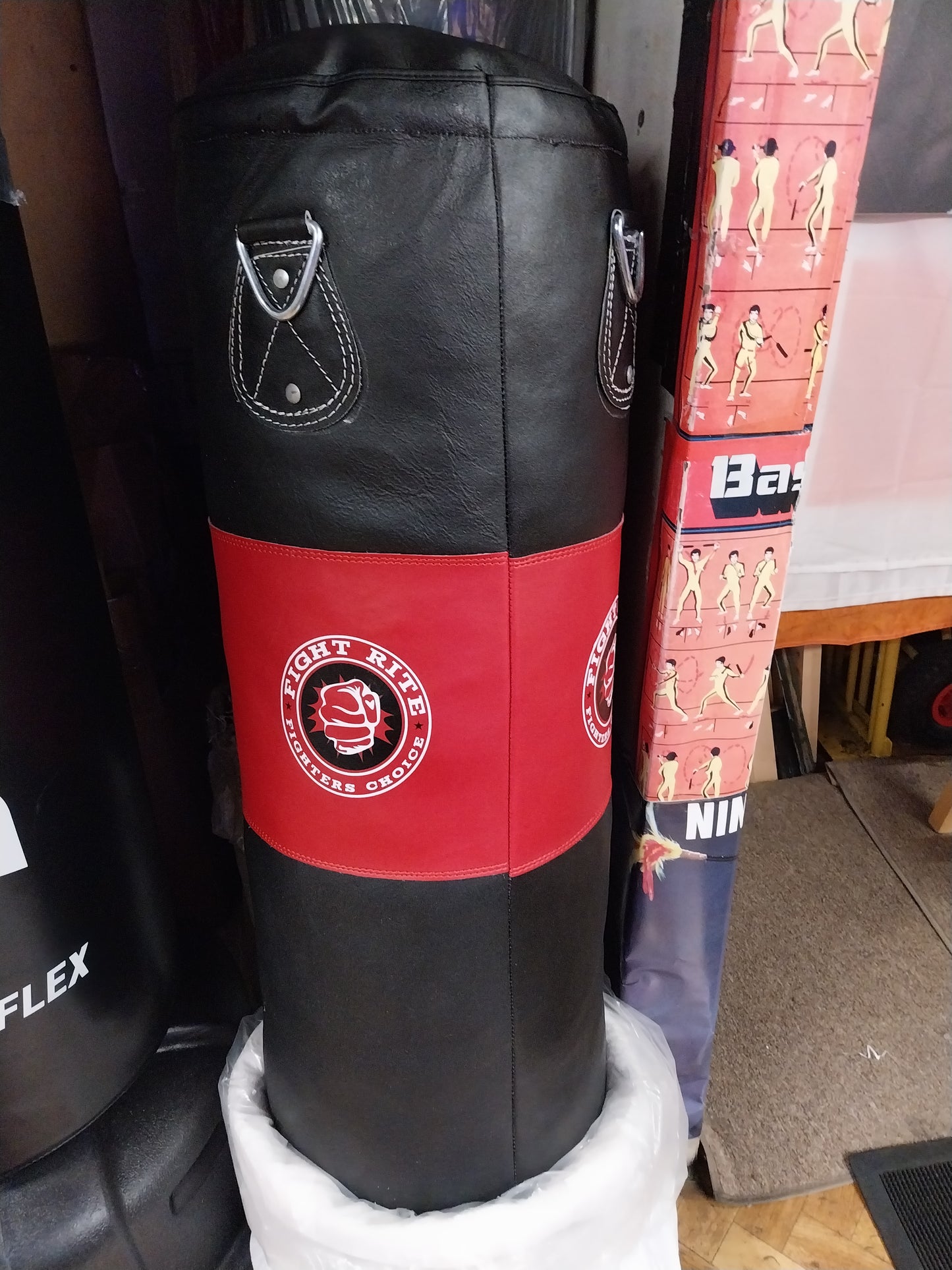 PUNCH BAGS LEATHER (IN STORE COLLECTION ONLY) 0